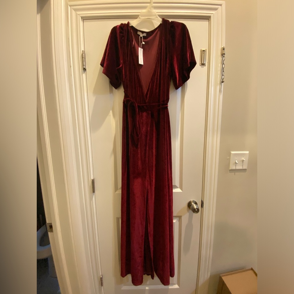 NWT Meghan Velvet Wrap Dress